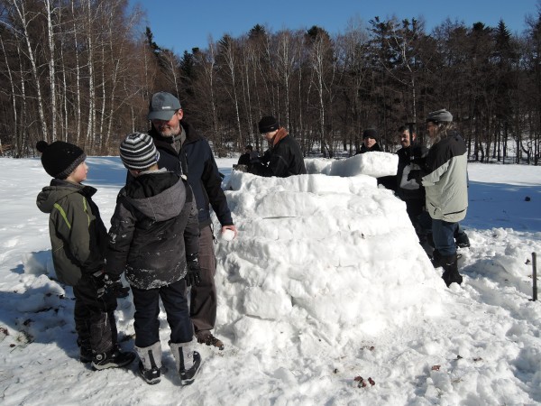 stavanie iglu stavanie iglu